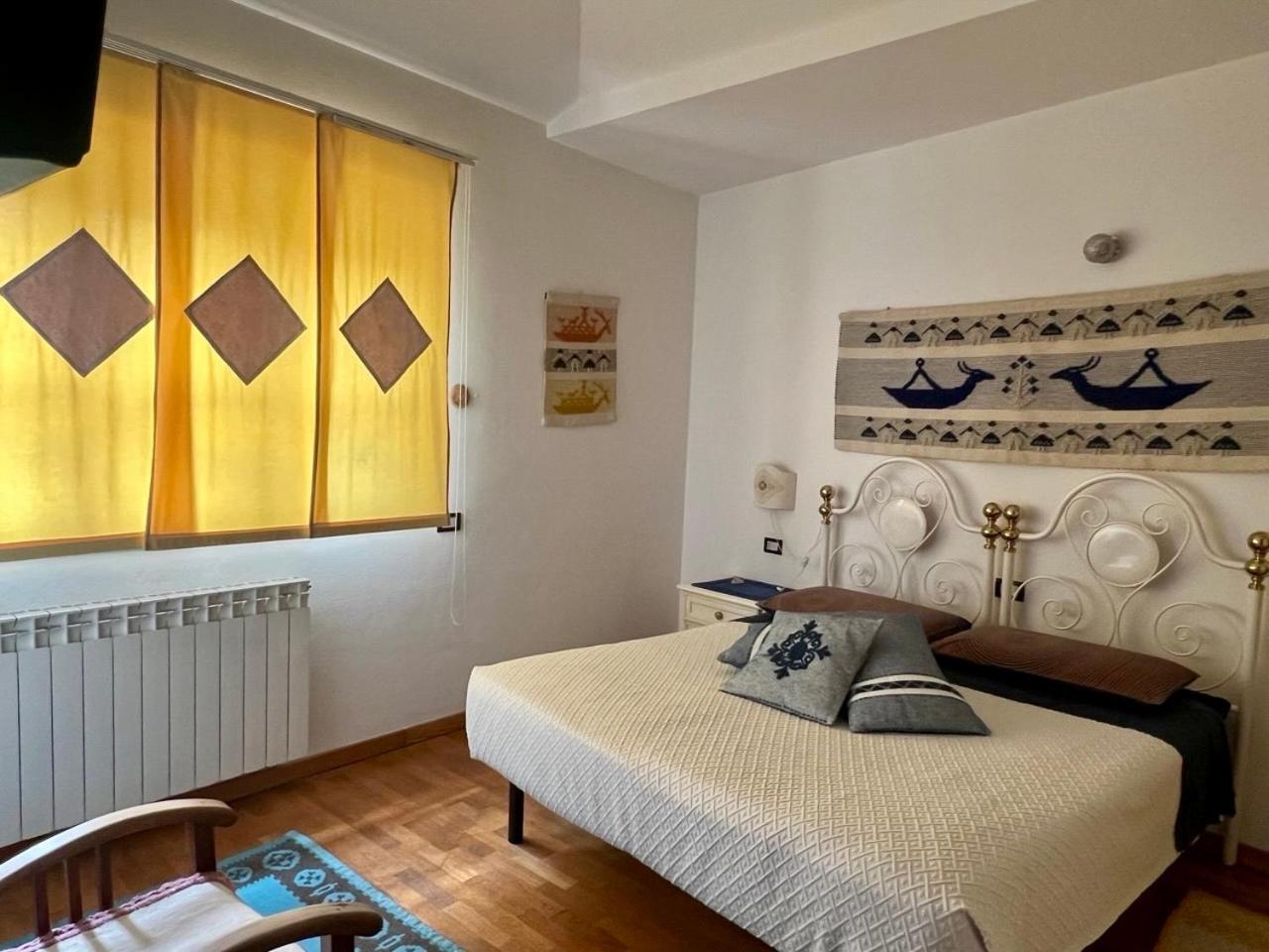 B&B Su Biancu - Sardinian Experience Urzulei Exterior foto